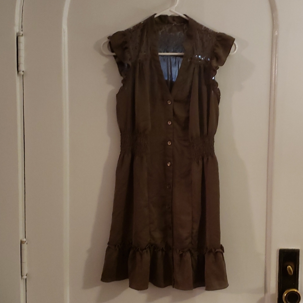 Brown dress